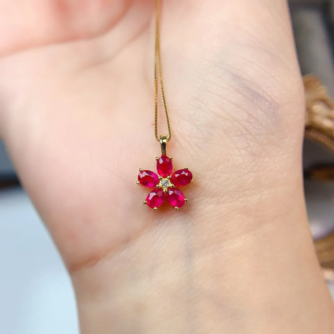 Elegant Refined Natural Ruby PENDANT S925 Pure Silver Fashion Jewelry Luxurious Red Gemstone Accessory