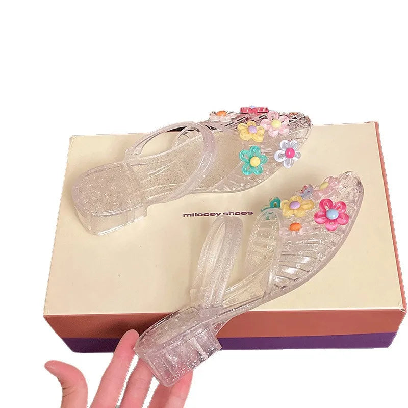 Korean version of flat shoes women's summer sandals wear fashion hole shoes, casual Internet celebrity crystal shoes jelly shoes