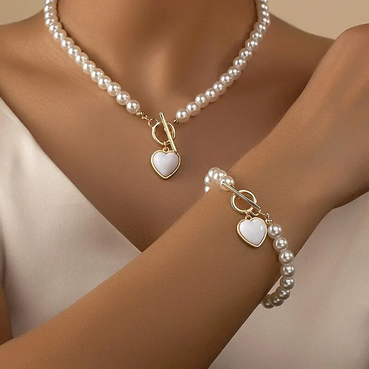 JEWELRY & FASHION ACCESSORIES