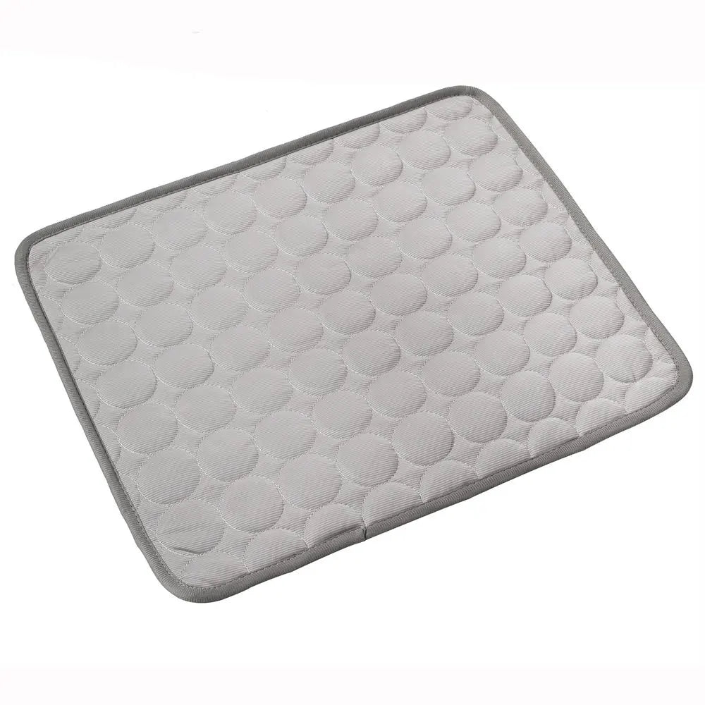 Summer Pet Ice Pad Cool Sleeping Mat Breathable Ice Silk Washable Pet Bed Durable Dog Cat Cushion Pet Supplies for Home Outdoor