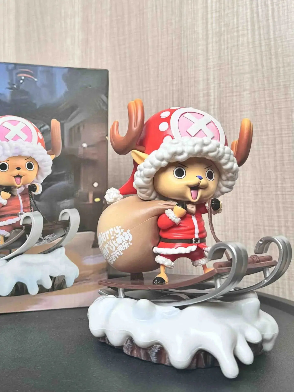 One Piece Christmas sled, large Christmas Joba figurine, model box, anime wholesale ornament