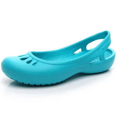 2023 Women 1 Jelly Sandals Home Non-slip Summer Hole Shoes Female Flat Slippers Plastic Female Waterproof EVA Garden