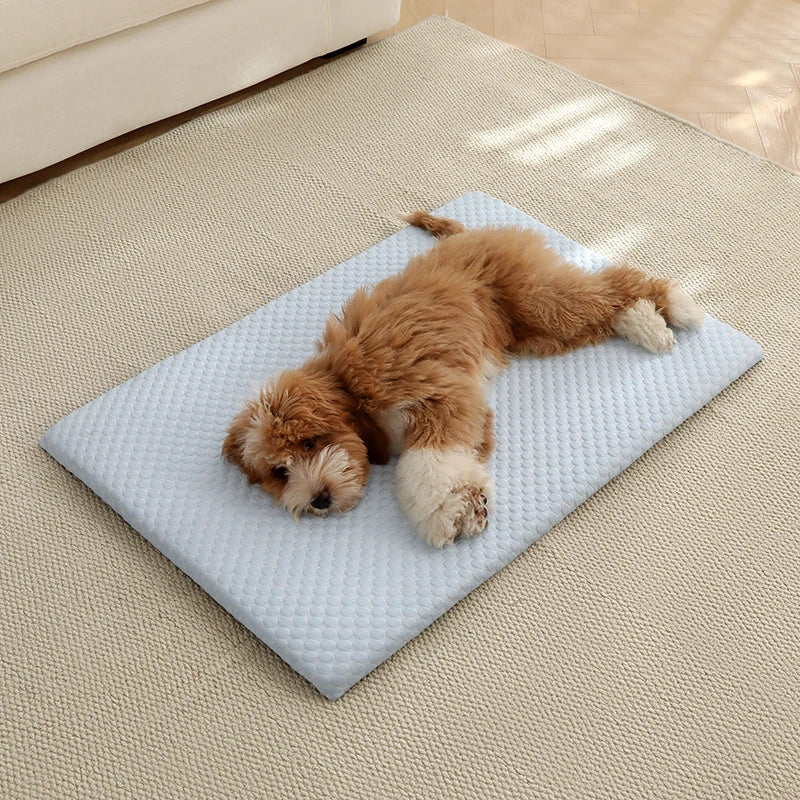 New Summer Ice Silk Cooling Pet Mat Thick Breathable Dog Bed Pad Non-Slip Washable Pet Cooling Sheet for Medium Large Dogs Cats