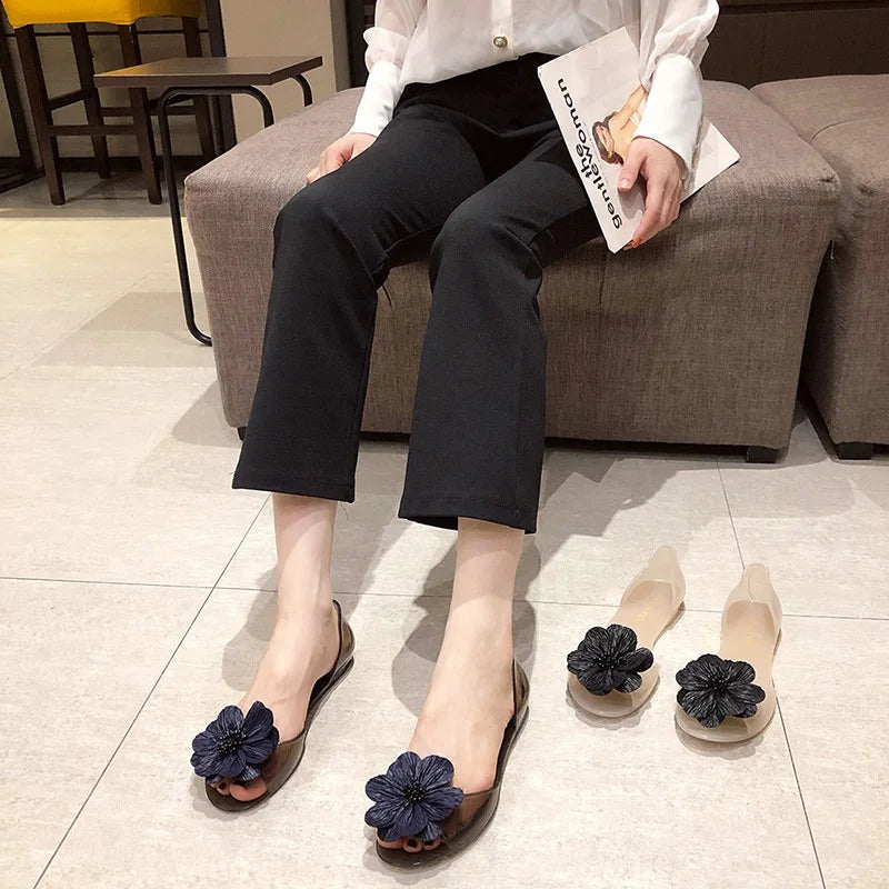 2026 New Fashion Women Jelly Sandals Transparent Crystal Design Flower Decor Waterproof Breathable Soft Sole Sweet Beach Shoes