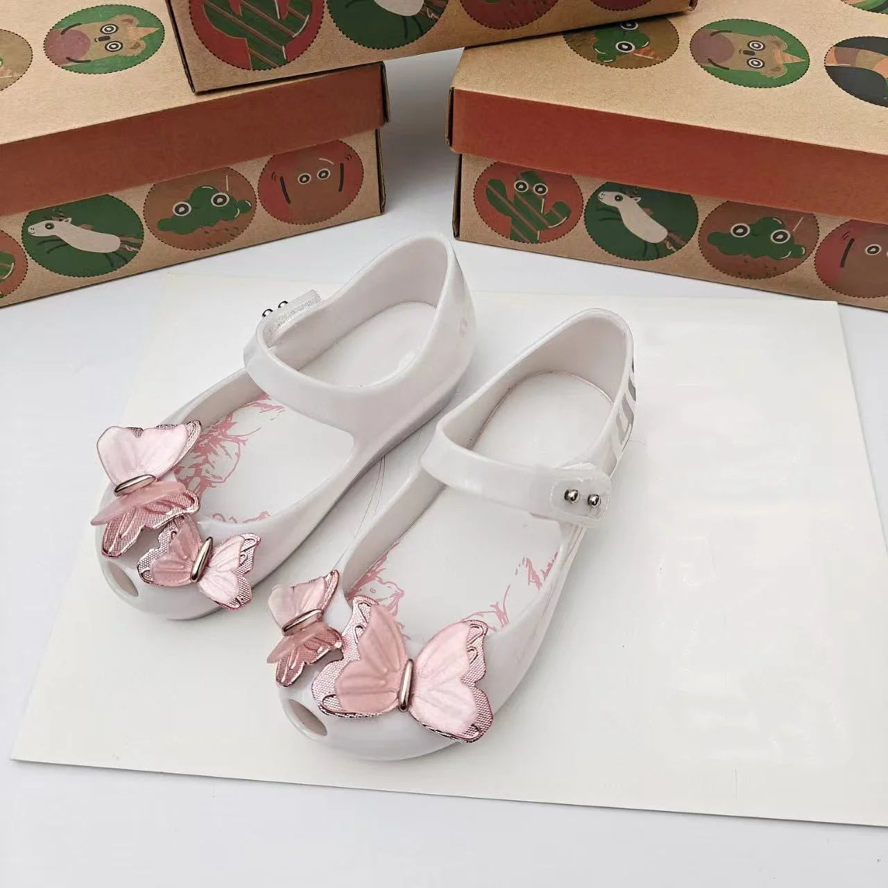 Brazil Brand 2026 New Style Kids Fashion Classical Jelly Shoes Girl Princess Cute Butterfly Sandal Kids Beach Single Shoe HMI210