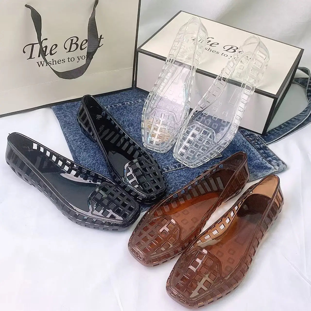 Spring and Summer New Korean Style Transparent Crystal Shoes for Women, Comfortable Closed-Toe Hollow Sandals, Soft and Fashionable Dongdaemun Jelly Shoes, Slip-On Slippers