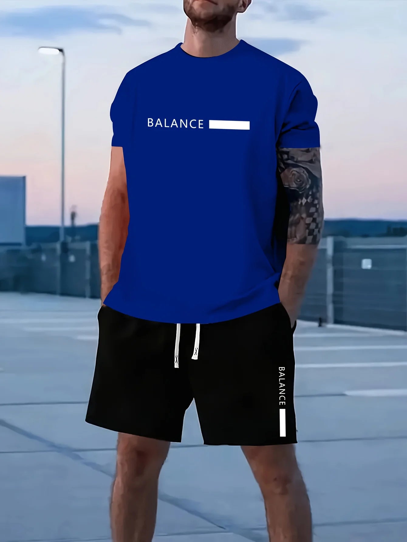 2026 Casual Men's Set Summer Apparel Color-Blocked Short-Sleeve Top Relaxed Drawstring Shorts Stylish Streetwear Ensemble