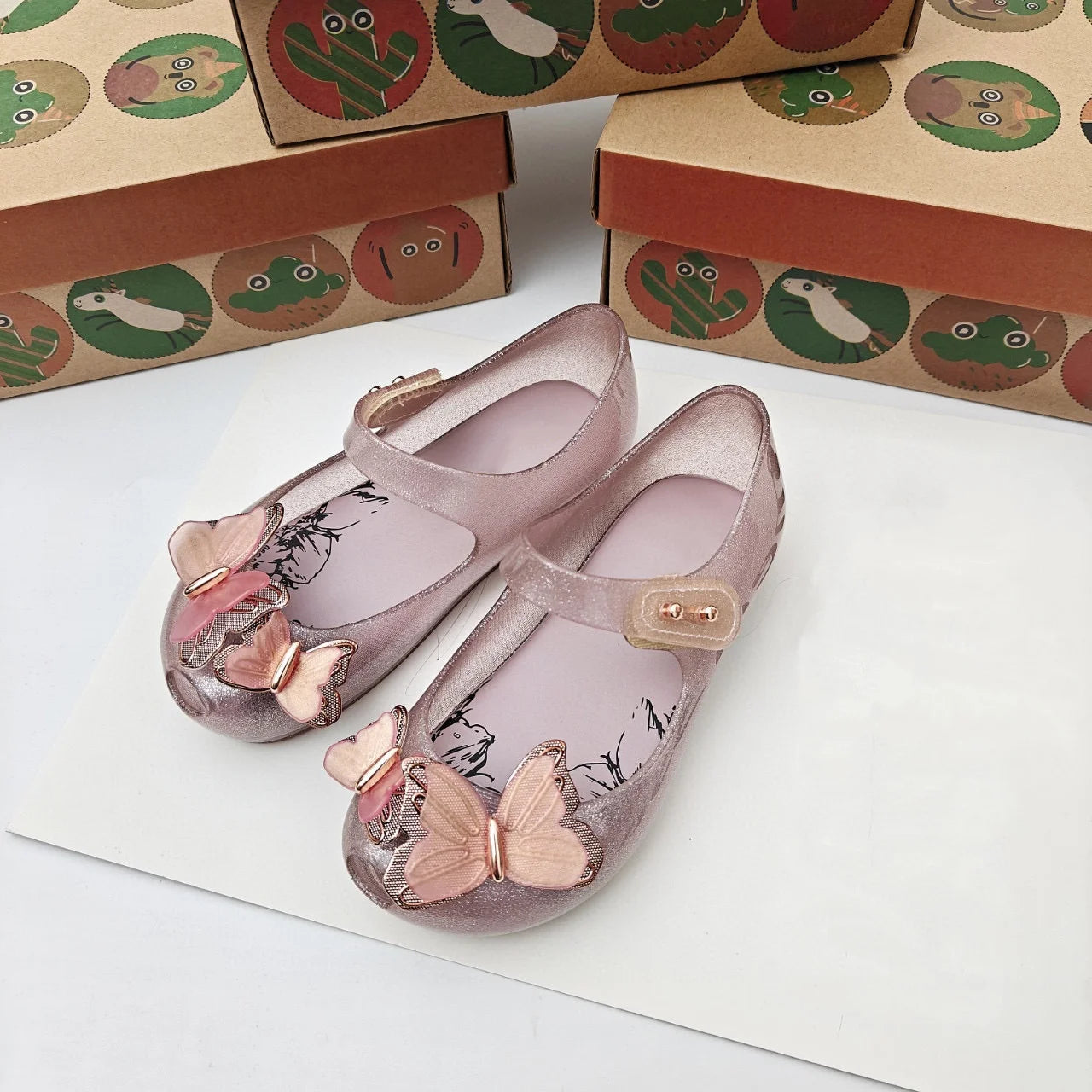 Brazil Brand 2026 New Style Kids Fashion Classical Jelly Shoes Girl Princess Cute Butterfly Sandal Kids Beach Single Shoe HMI210