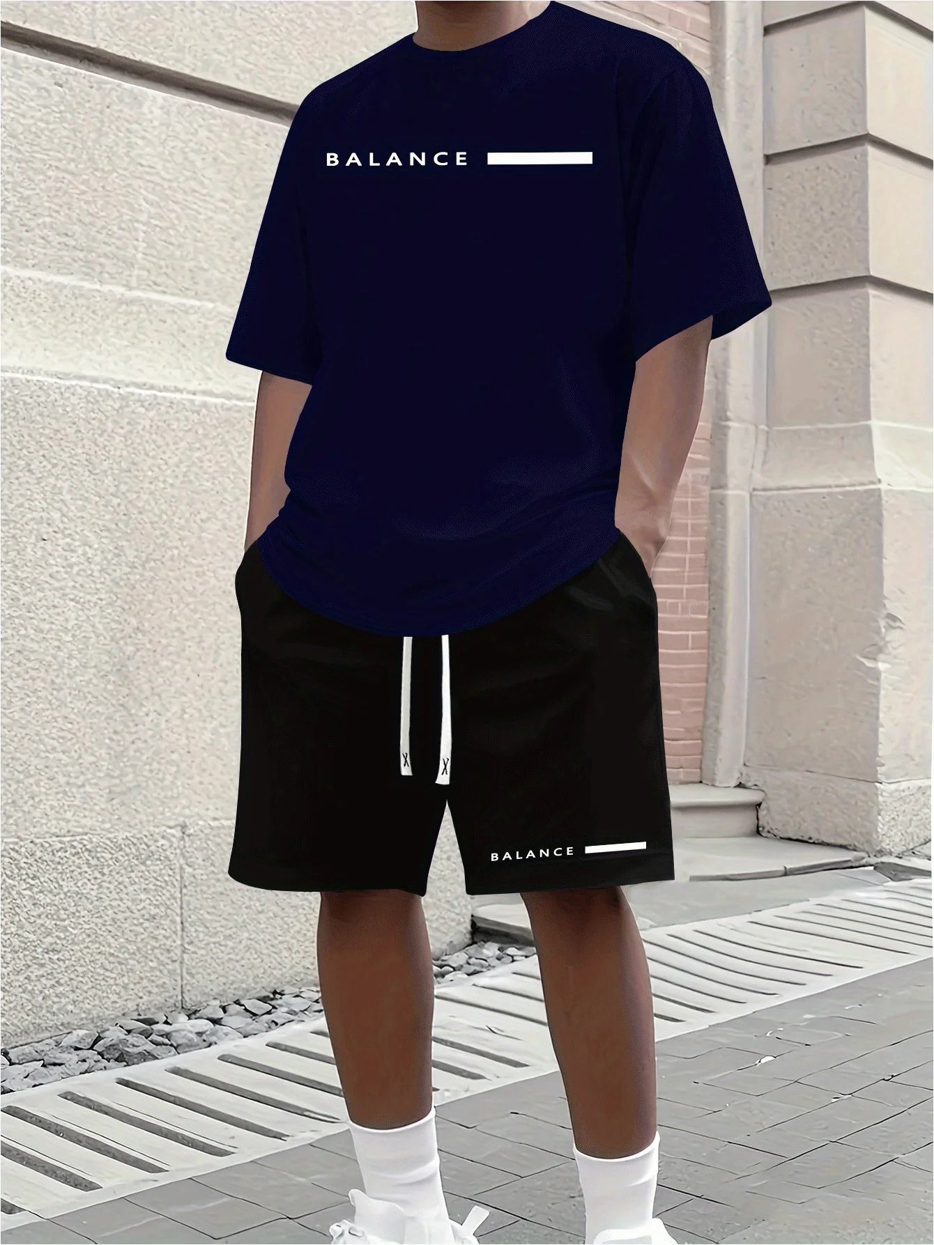 2026 Casual Men's Set Summer Apparel Color-Blocked Short-Sleeve Top Relaxed Drawstring Shorts Stylish Streetwear Ensemble