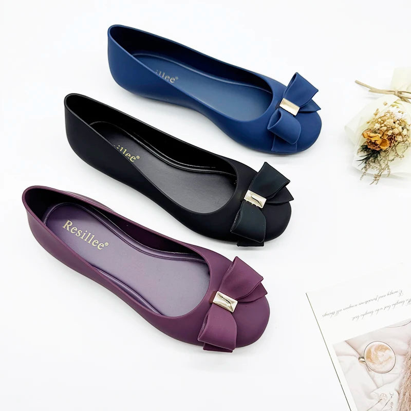 Resillee Women's Bow Knot Jelly Shoes Closed Toe Flat Sandals, Waterproof Rubber Slip On Casual Summer Beach Shoes, Wide Feet Pl
