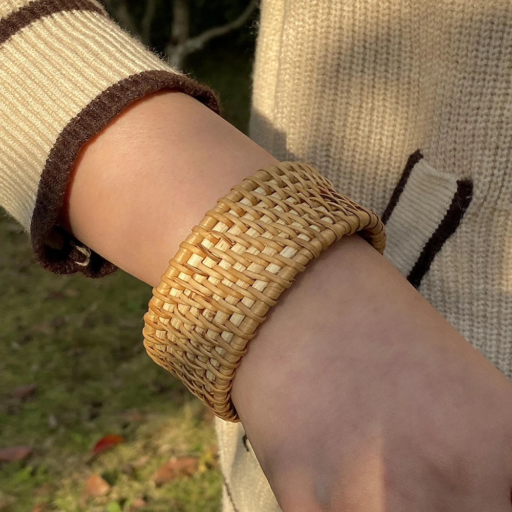 Amorcome Bohemian Wicker Rattan Weave Handmade Bangles Bracelets For Women Boho Chunky Beach Style Ladies Ethnic Straw Jewelry