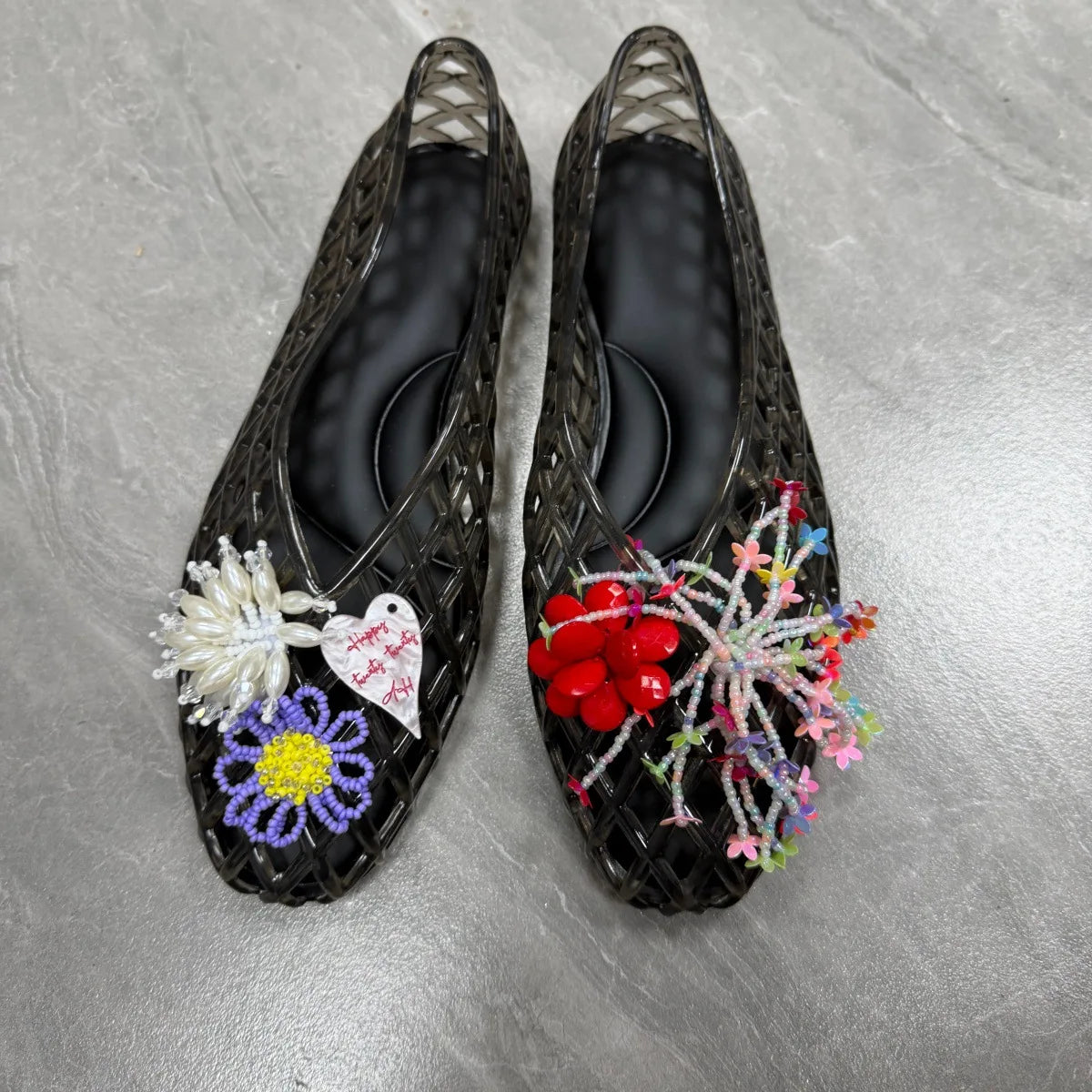 Women's Colorful Hollow Grid Flat Sandals Summer Ladies Flat Jelly Shoe DIY Non-slip Vacation Beach Shoes with Shoes Accessories