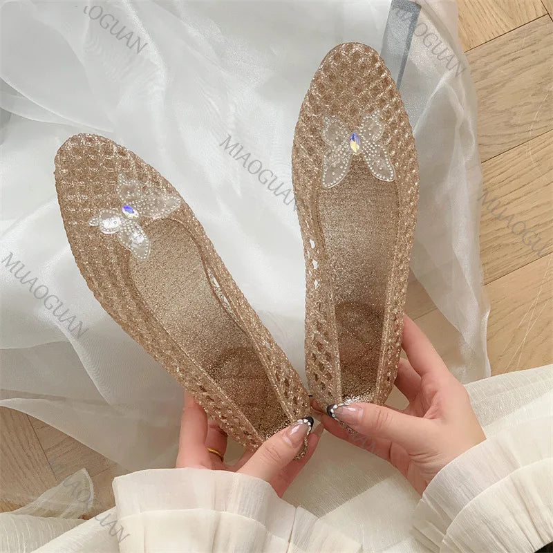 Fashion Crystal Butterfly Jelly Sandals Clear Sequin Outdoor Beach Flat Shoes Causal Comfort Vacation Mesh Breathable Footwears