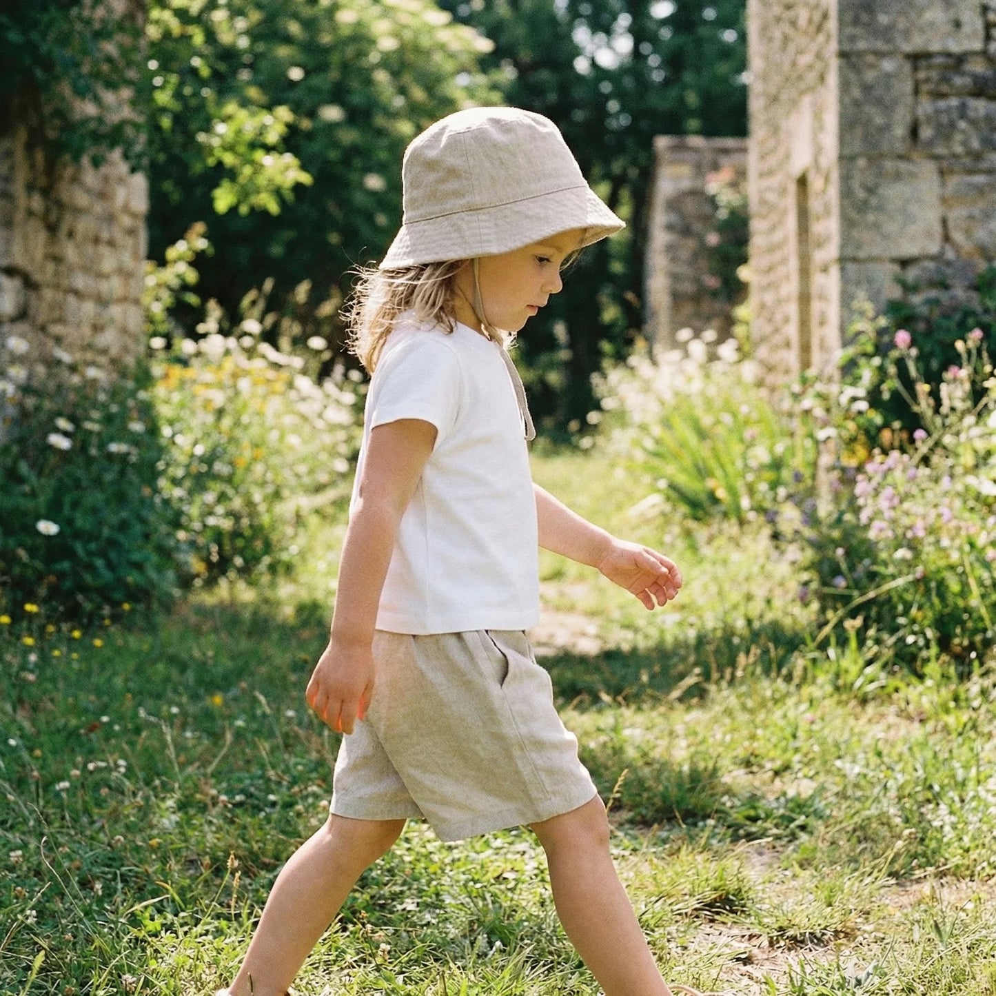 New Summer 0-4Y Childrens Clothes Classic Pure White Short Sleeve Girls T-shirt Basic Style Pure Cotton Boys Shirt
