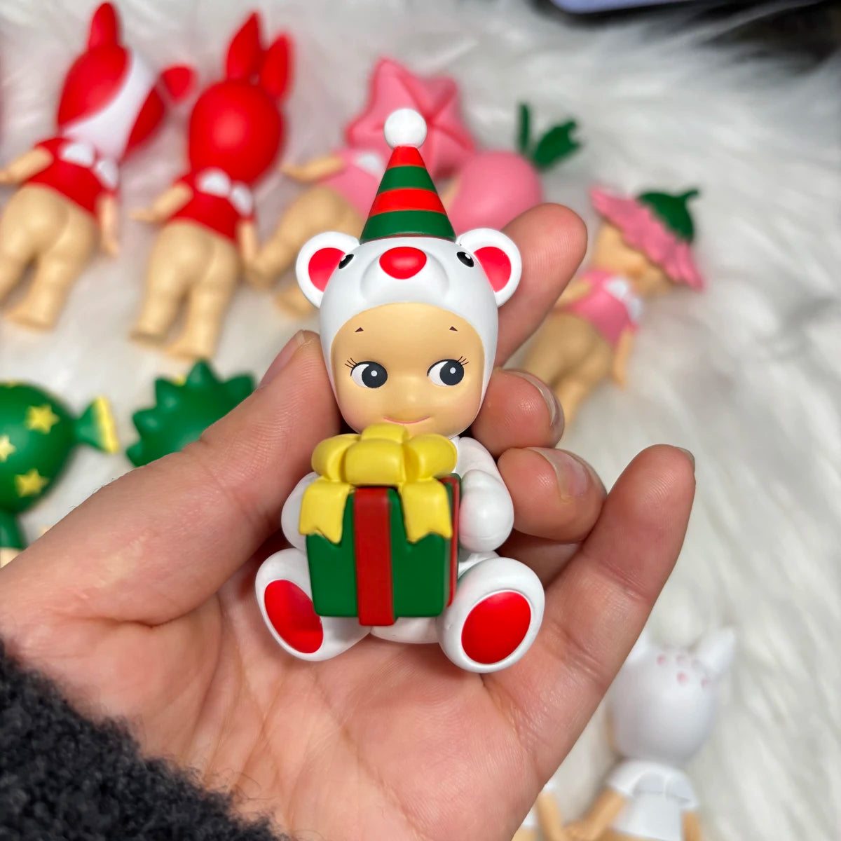 Sonny Angel Mini Figure Advent Calendar Christmas Series The animals in Christmas dresses are very cute No box No bag
