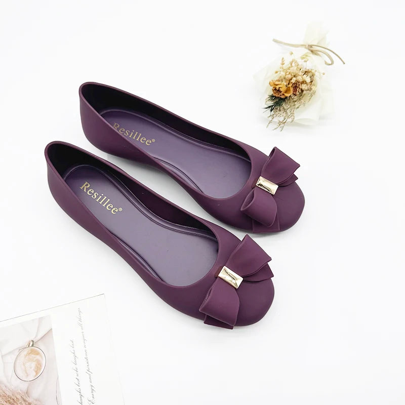 Resillee Women's Bow Knot Jelly Shoes Closed Toe Flat Sandals, Waterproof Rubber Slip On Casual Summer Beach Shoes, Wide Feet Pl