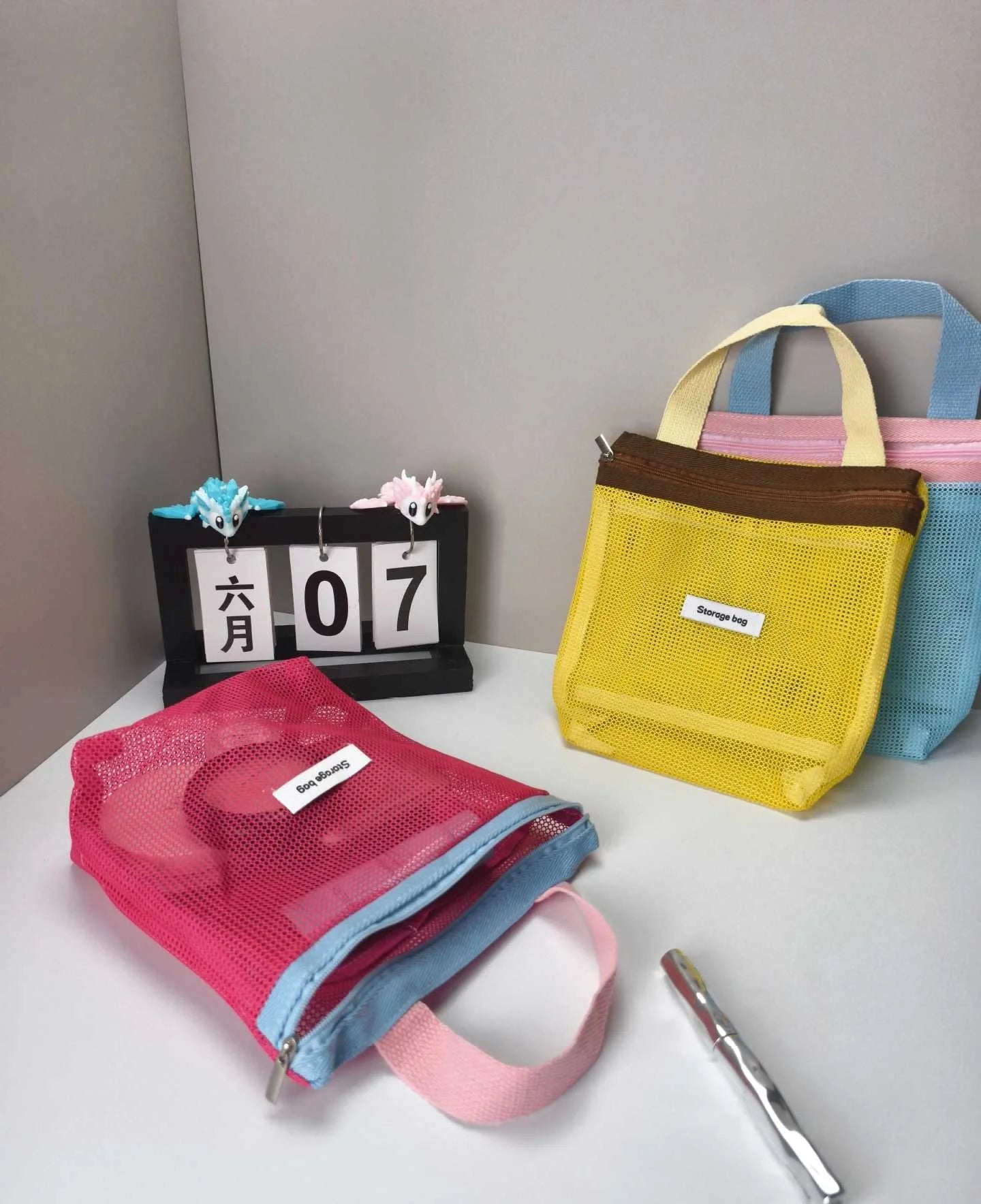 Ins Style Vibrant Bright Color Summer Mesh Tote Bag Small Cosmetic Bag Handbag Foldable Portable Toiletry Bag Women's Beach Bag