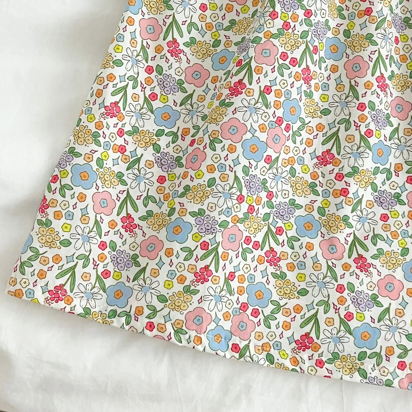 Girls Dress 2026 Spring and Summer New Childrens Clothes Girls Baby Fashionable Floral Flying Sleeve Princess Dress Simple