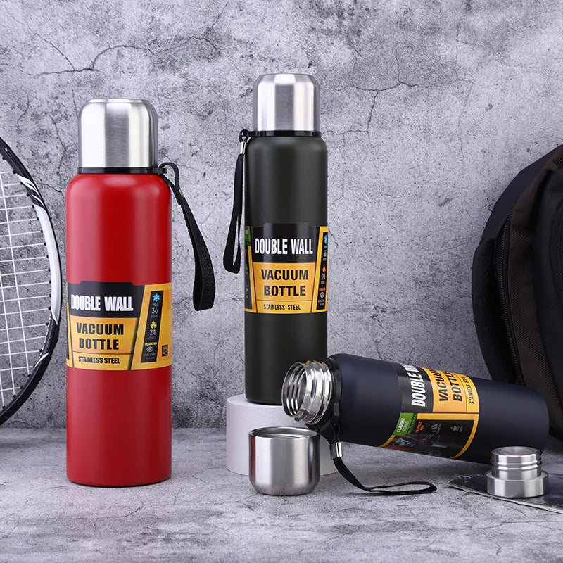 High Quality Large Capacity Stainless Steel Thermos Portable Vacuum Flask Insulated Tumbler with Rope Thermo Bottle 500/750ml