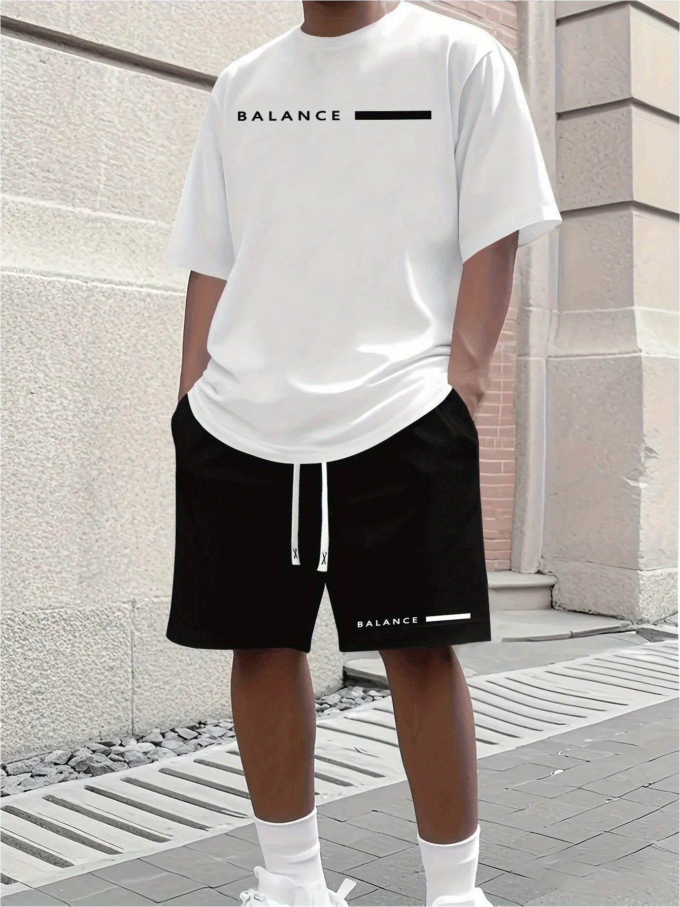 2026 Casual Men's Set Summer Apparel Color-Blocked Short-Sleeve Top Relaxed Drawstring Shorts Stylish Streetwear Ensemble