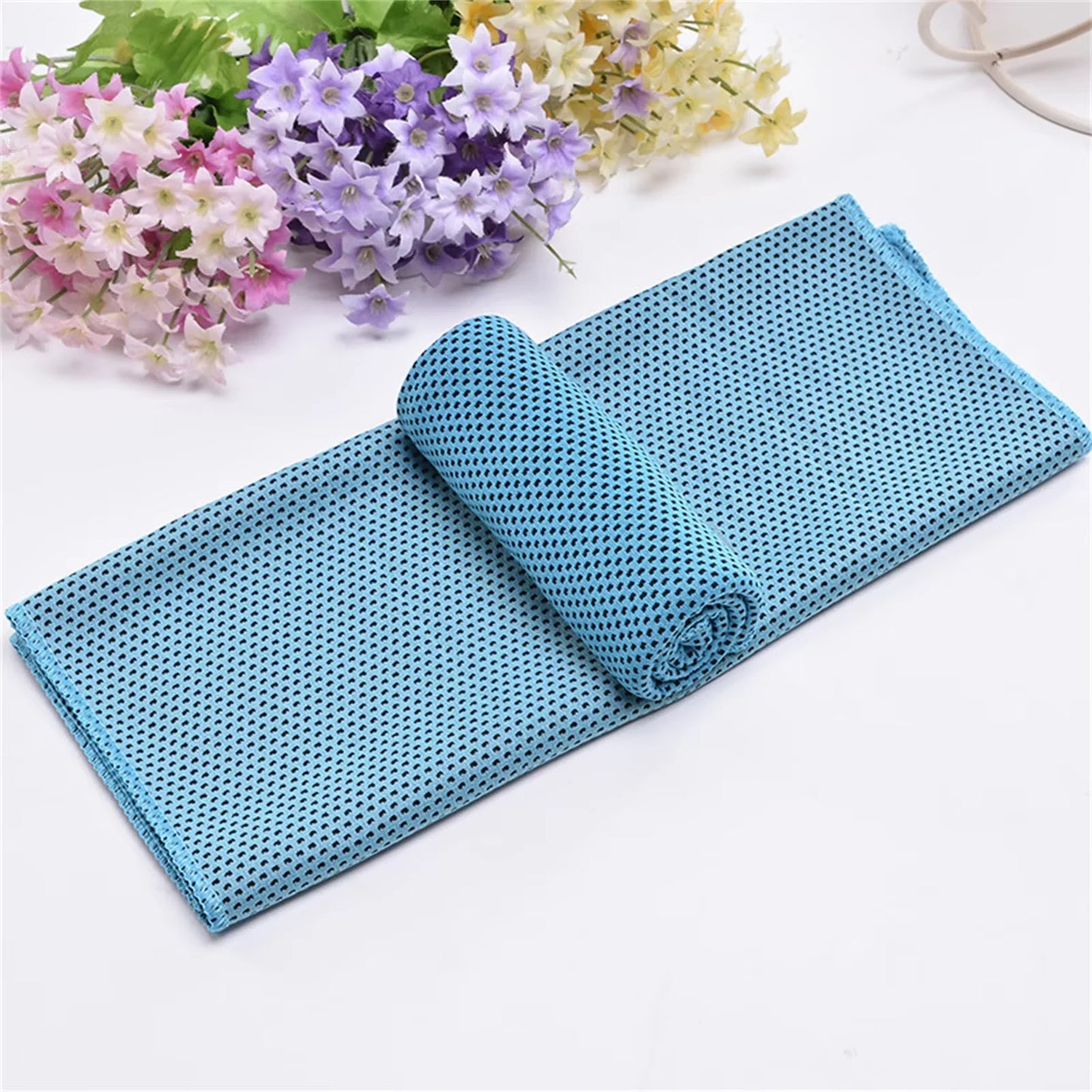 Summer cooling ice silk towel,breathable and soft,suitable for activities such as yoga,golf,gym, camping,running,exercise,etc