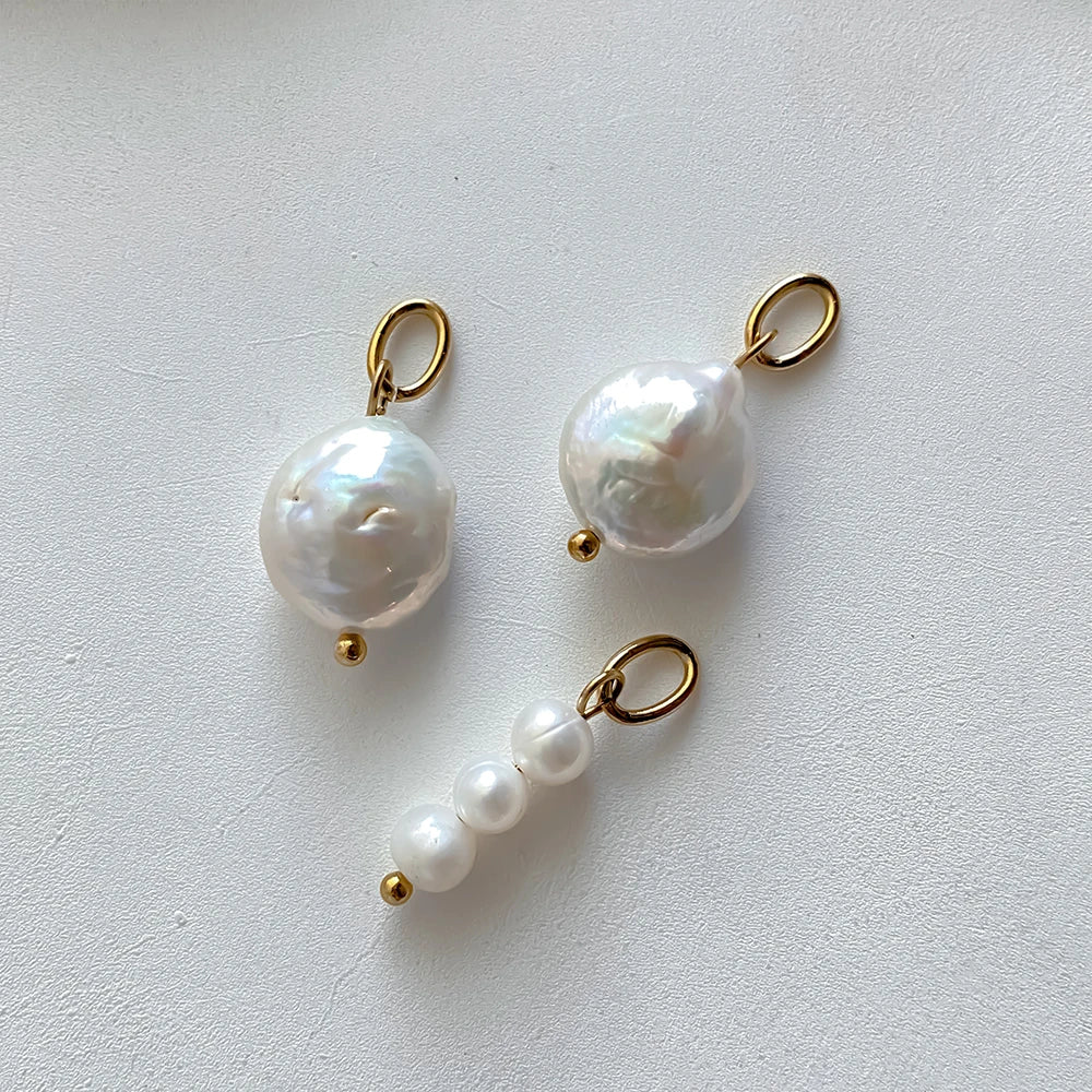 eManco Natural Cultured Freshwater Pearl Charms with  Stainless Steel Jump Rings for DIY Earrings Necklace Jewelry Making