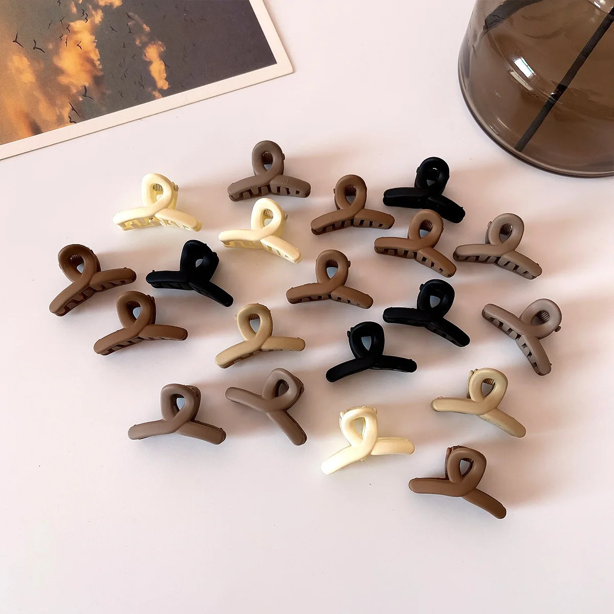10Pcs/set Small Flower Hair Claw Clips for Women Girls Matte Rectange Jaw Clips Semicircle Barrettes for Thin Hair