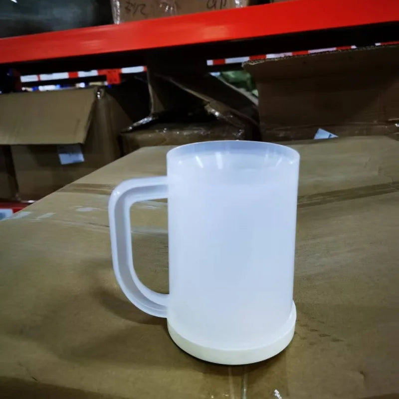 Double-layered ice cups, Perfect for a pool party to keep you cool throughout the summer.double-layer beer mugs, chilled cooling