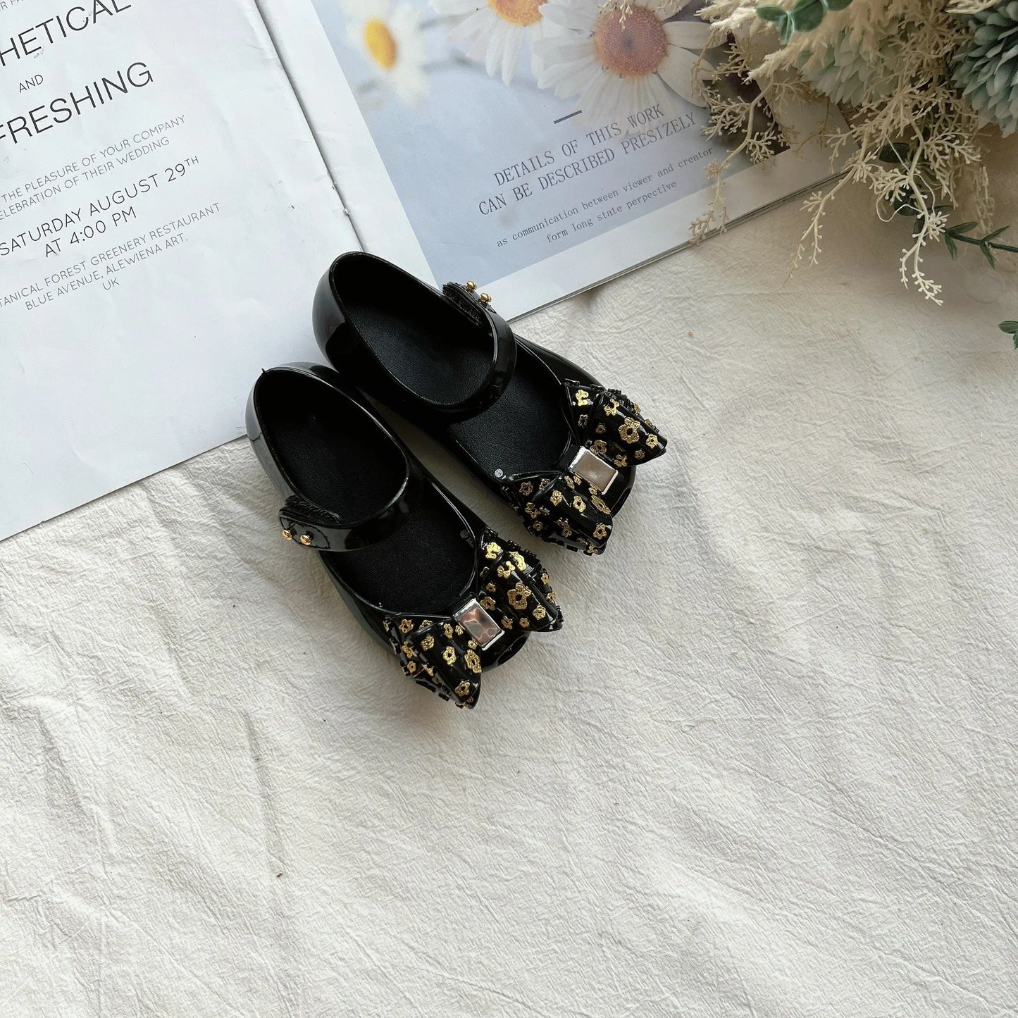 Newest Hot Style Girl Classical Jelly Shoes Princess Mommy & Me Summer Sandals PVC Bowknot Children Beach Shoes HMI087