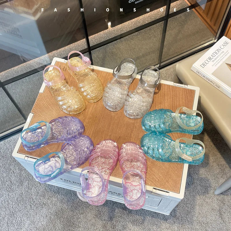 New Summer Kids Crystal Jelly Princess Clogs Sandals for Baby Girls Roman Soft Sole Beach Shoes Non Slip Flat Fun Children Shoes