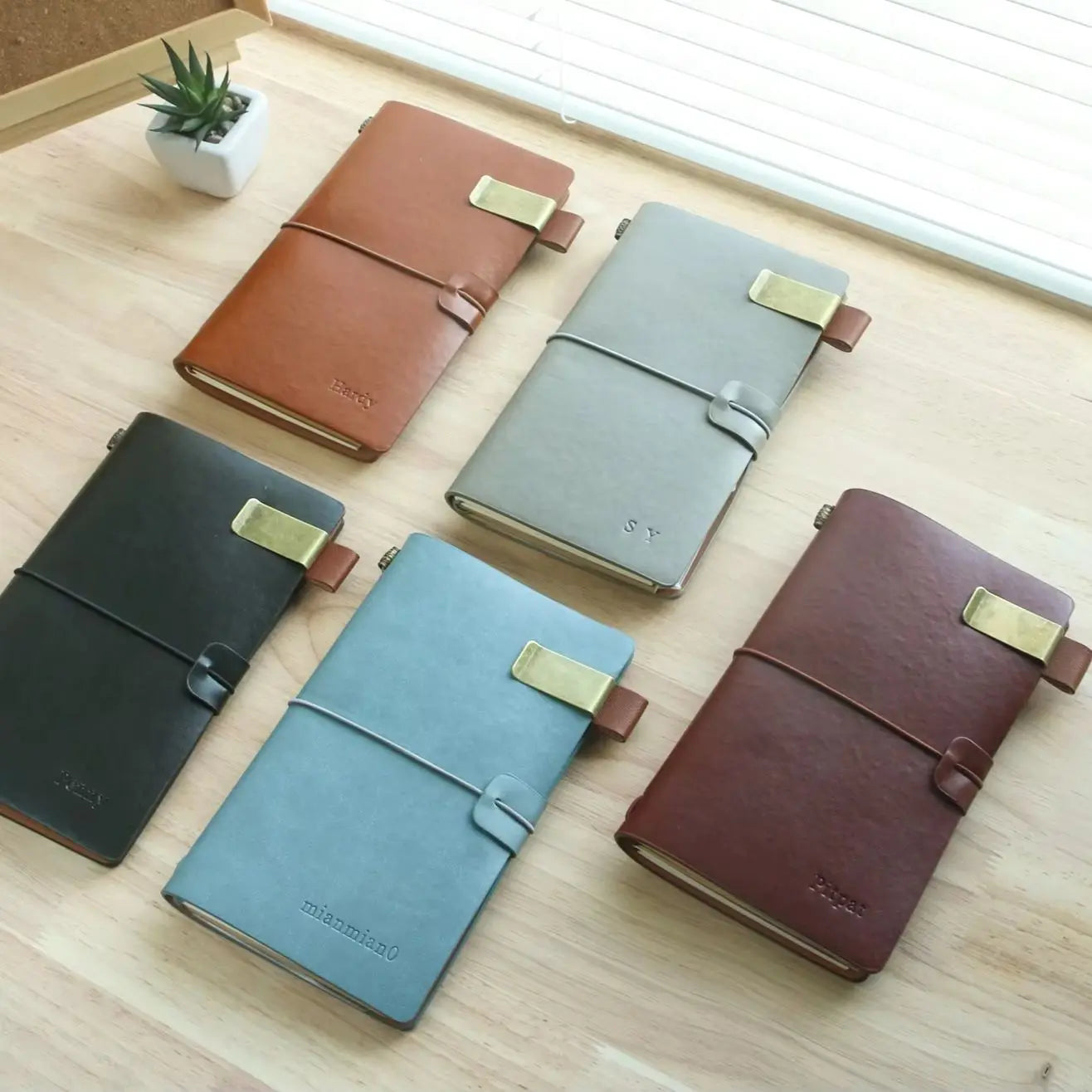 Customizable Vintage Leather Journal A6 Travel Notebook with Pen Holder And PVC Cash Card Sleeves Personalized Sketch Journal
