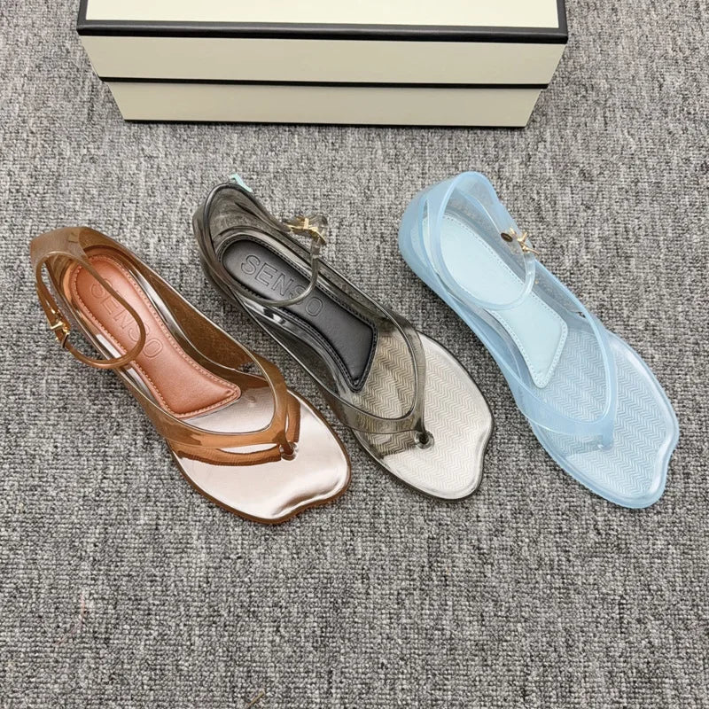 Summer Women's Low Heel Herringbone Sandals Vacation Style Crystal Jelly Beach Shoes Fashion Comfortable Buckle Flip Flops Shoe