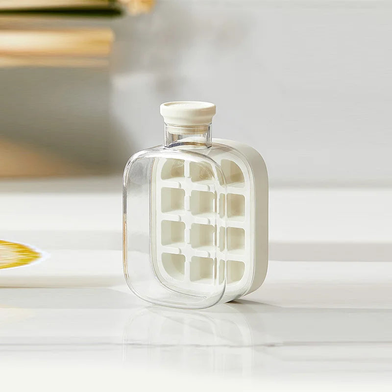 Ice Cube Tray Press Ice Maker with Lid Food Grade Cooling Ice Mold 2 in 1 Ice Straw Water Bottle for Summer Cooling Drinks
