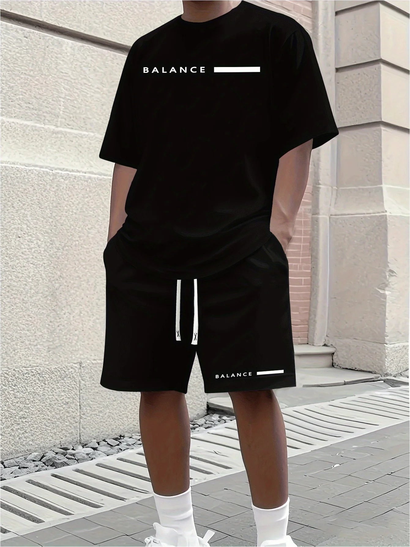 2026 Casual Men's Set Summer Apparel Color-Blocked Short-Sleeve Top Relaxed Drawstring Shorts Stylish Streetwear Ensemble