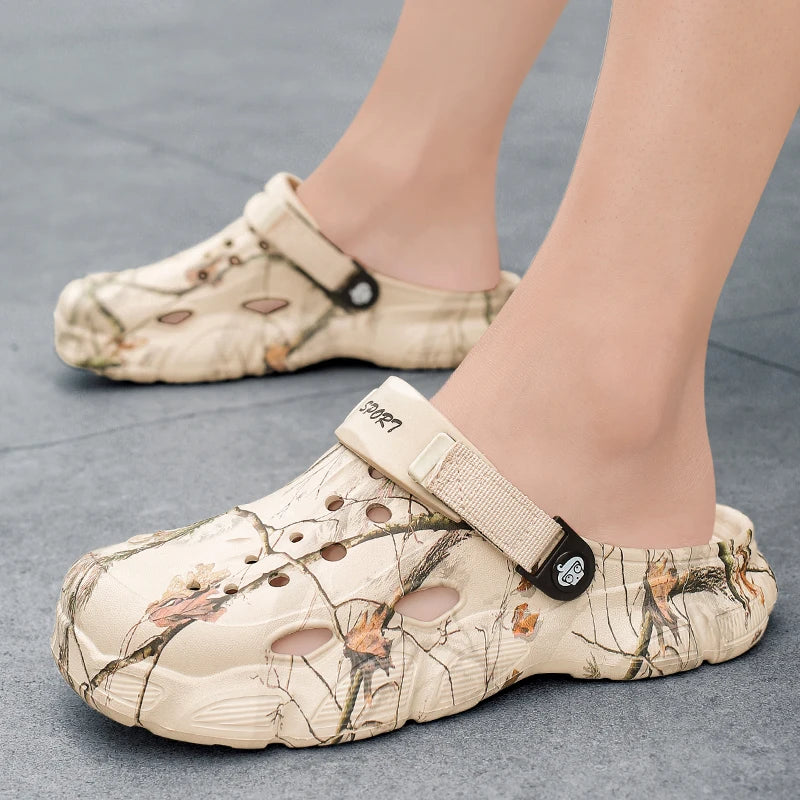 Men Camouflage Print Clogs Non-slip Breathable Garden Shoes Adjustable Strap Beach Sandals Outdoor Water Shoes Casual Slippers