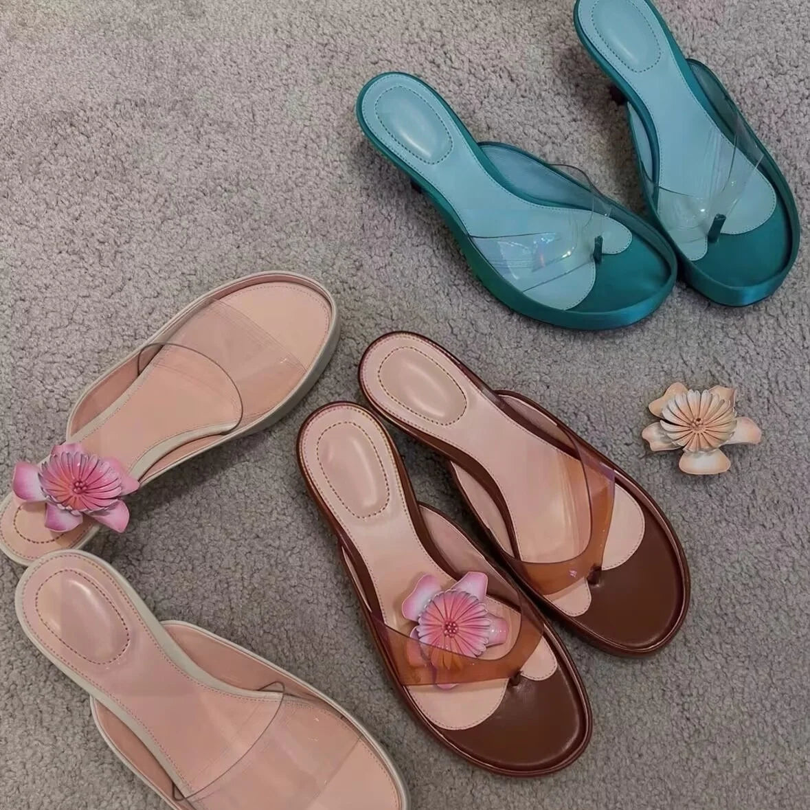 Women's Contrast Heel Mule Sandals Glossy Satin Platform Thong Slides Clear PVC Kitten Heel Vacation Shoes Fish Mouth Flip Flops