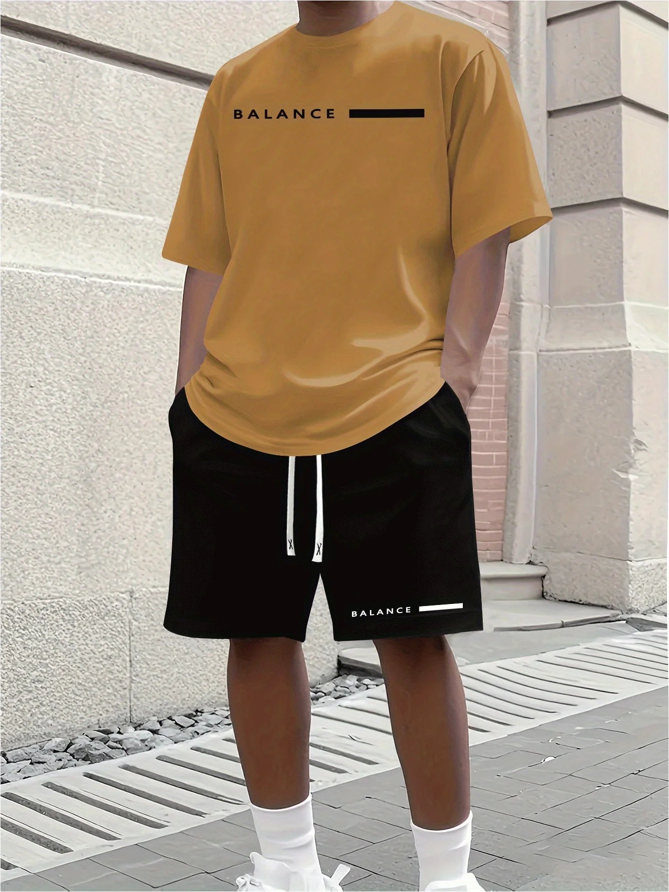 2026 Casual Men's Set Summer Apparel Color-Blocked Short-Sleeve Top Relaxed Drawstring Shorts Stylish Streetwear Ensemble