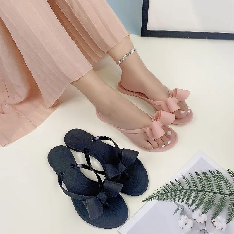 New Summer Women Bow PVC Sandals Jelly Shoes Lady Flat Casual Shoes Beach Shoes Adult Flip-Flops Soft Non-Slip Casual Sandals