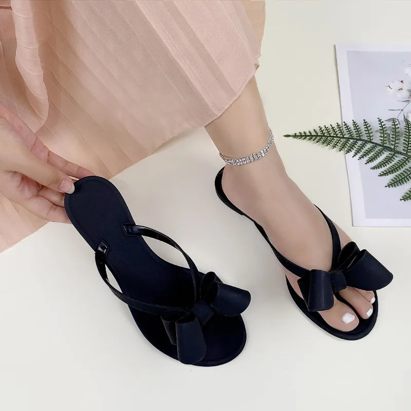 New Summer Women Bow PVC Sandals Jelly Shoes Lady Flat Casual Shoes Beach Shoes Adult Flip-Flops Soft Non-Slip Casual Sandals