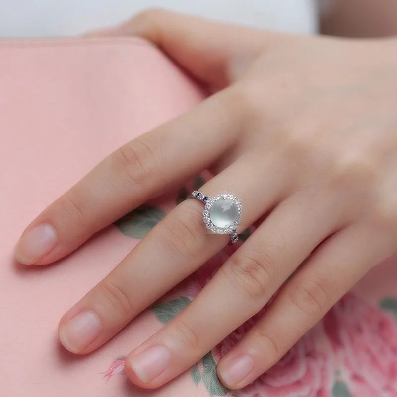S925 Sterling Silver Natural Moonstone Ring Oval Egg Surface Diamond Ring Holder Party Gifts Fine Jewelry for Women