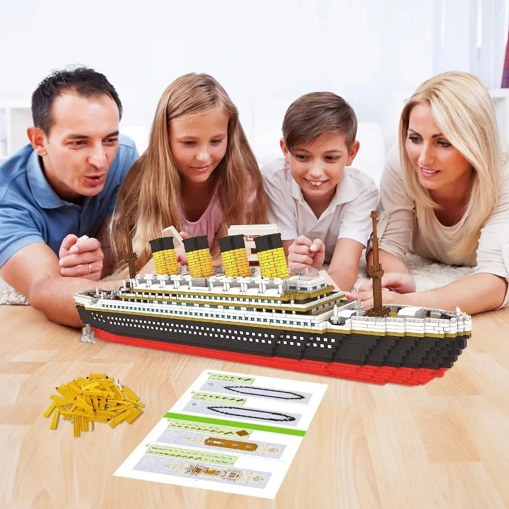 Titanic Model Cruise Ship Building Blocks MOC Boat DIY  Classical Bricks Kit Children Kids Toys Birthday Gift