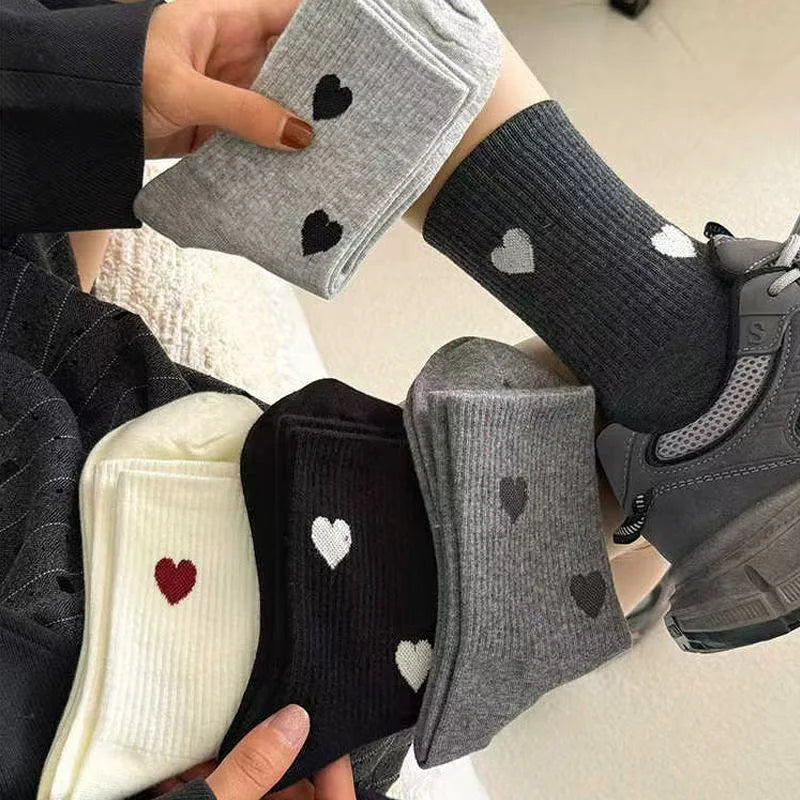 5 Pairs Women's Cute Heart Shaped Mid Tube Socks Spring and Autumn New Ins Trendy Trendy Versatile High Beauty Duty Series Socks