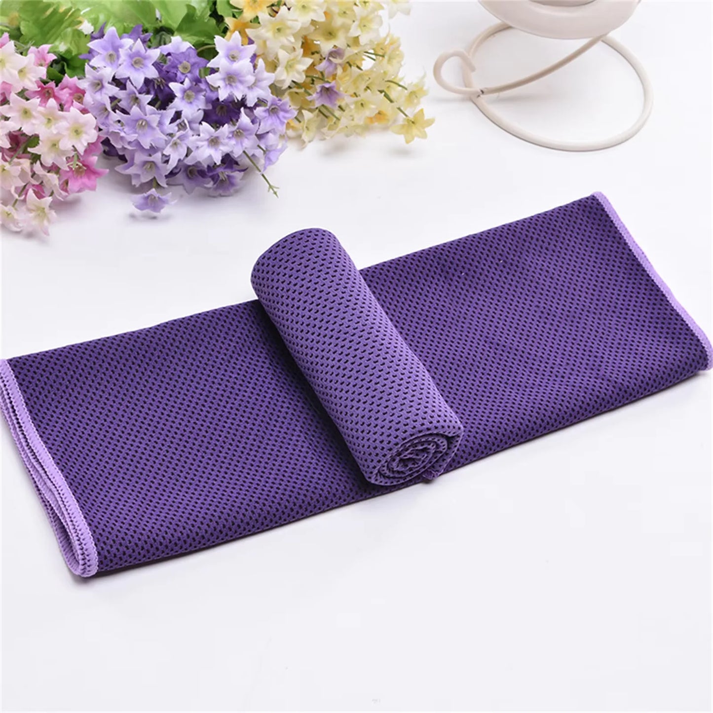 Summer cooling ice silk towel,breathable and soft,suitable for activities such as yoga,golf,gym, camping,running,exercise,etc