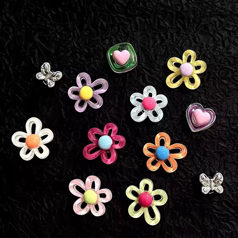 12 pcs/set Jelly Flower Sandals Accessory Plastic Hollow Flowers Cartoon DIY Decorative Accessory Shoes Flower Slippers Buckles