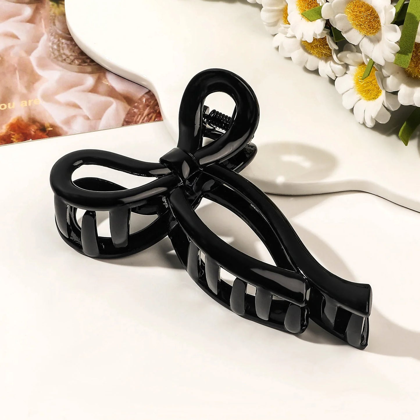 Matte Bow Large Hair Claw Crab for Women Acrylic Bowknot Hair Clips Hairpins Girls Barrettes Headbands Ponytail Hair Accessories
