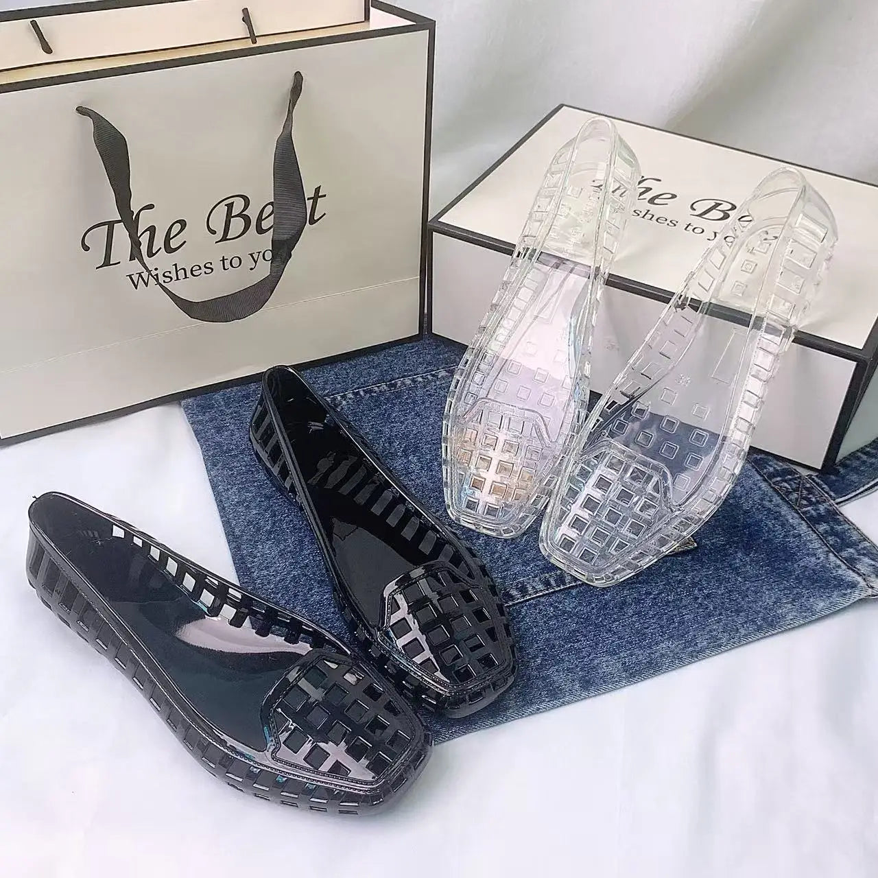 Spring and Summer New Korean Style Transparent Crystal Shoes for Women, Comfortable Closed-Toe Hollow Sandals, Soft and Fashionable Dongdaemun Jelly Shoes, Slip-On Slippers
