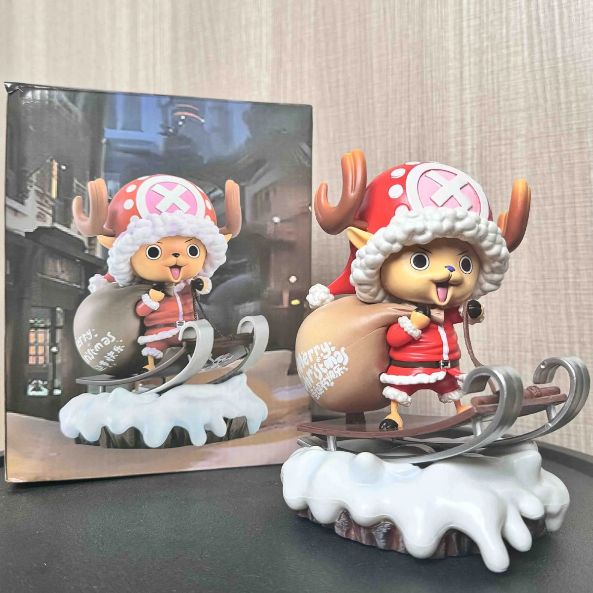One Piece Christmas sled, large Christmas Joba figurine, model box, anime wholesale ornament