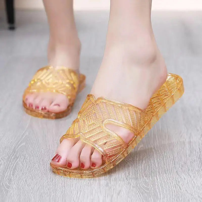Classic Plastic Mom Slippers Women's Outdoor Fashionable Non-Smelly Old-Style Crystal Jelly Slippers Home Comfortable Sandals