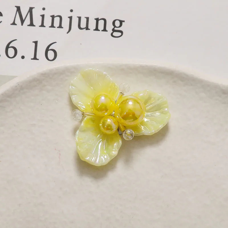 Shoe Decor 1 Piece Handcrafted Crystal Beaded Triple Petal Flower Iridescent DIY for Jelly Clog Sandals Princess Korean Style