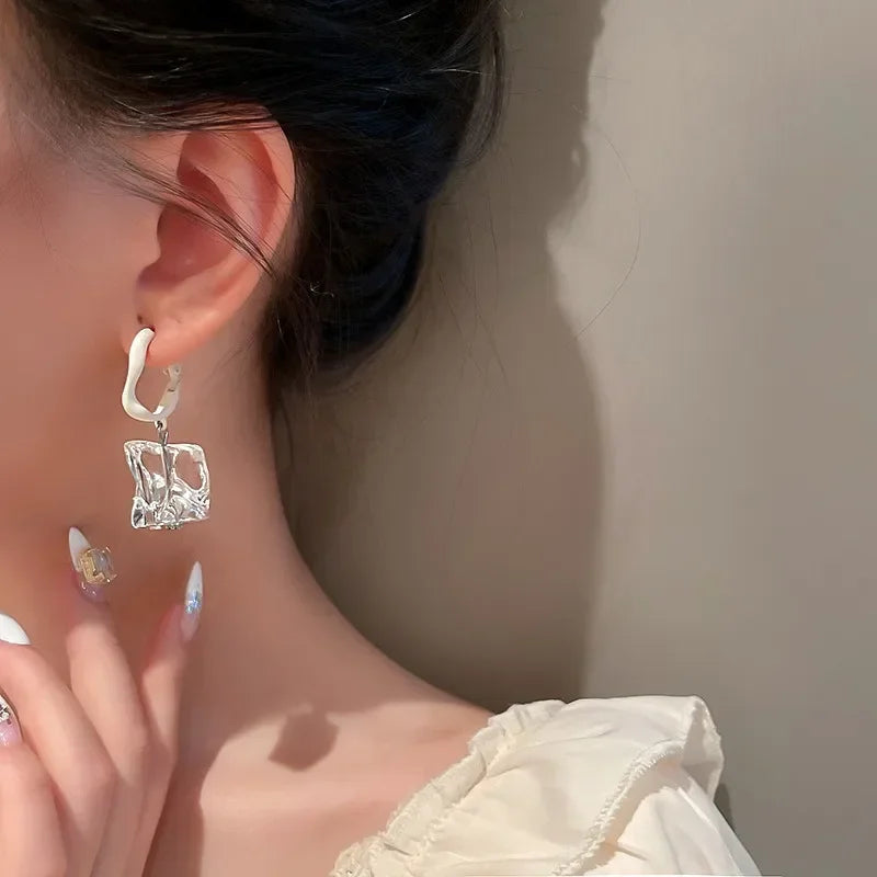 Korean Clear Geometric Pendientes Drop Earrings Transparent Irregular Acrylic Earrings for Women Trends Hanging Party Jewelry